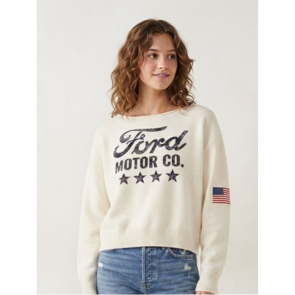 Official Ford Motor Co. Crewneck Sweater Women’s Size Large Cream Graphic Flag
